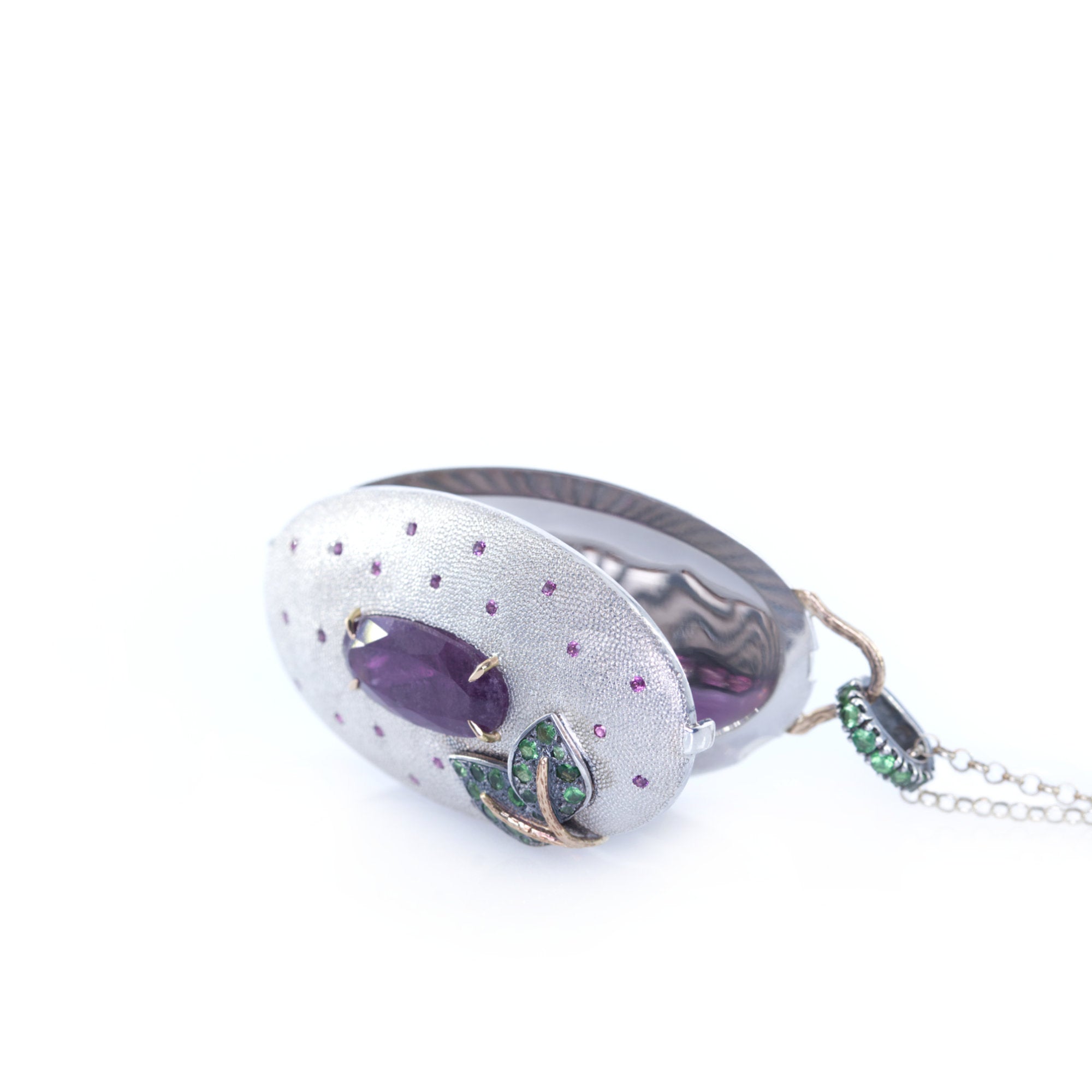 Flora Oval Locket no.2