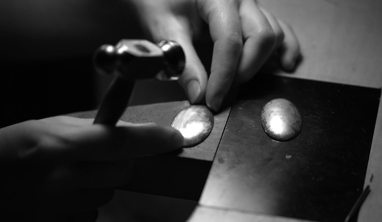 Goldsmith at work. By Ewa Z. Sleziona Jewellery