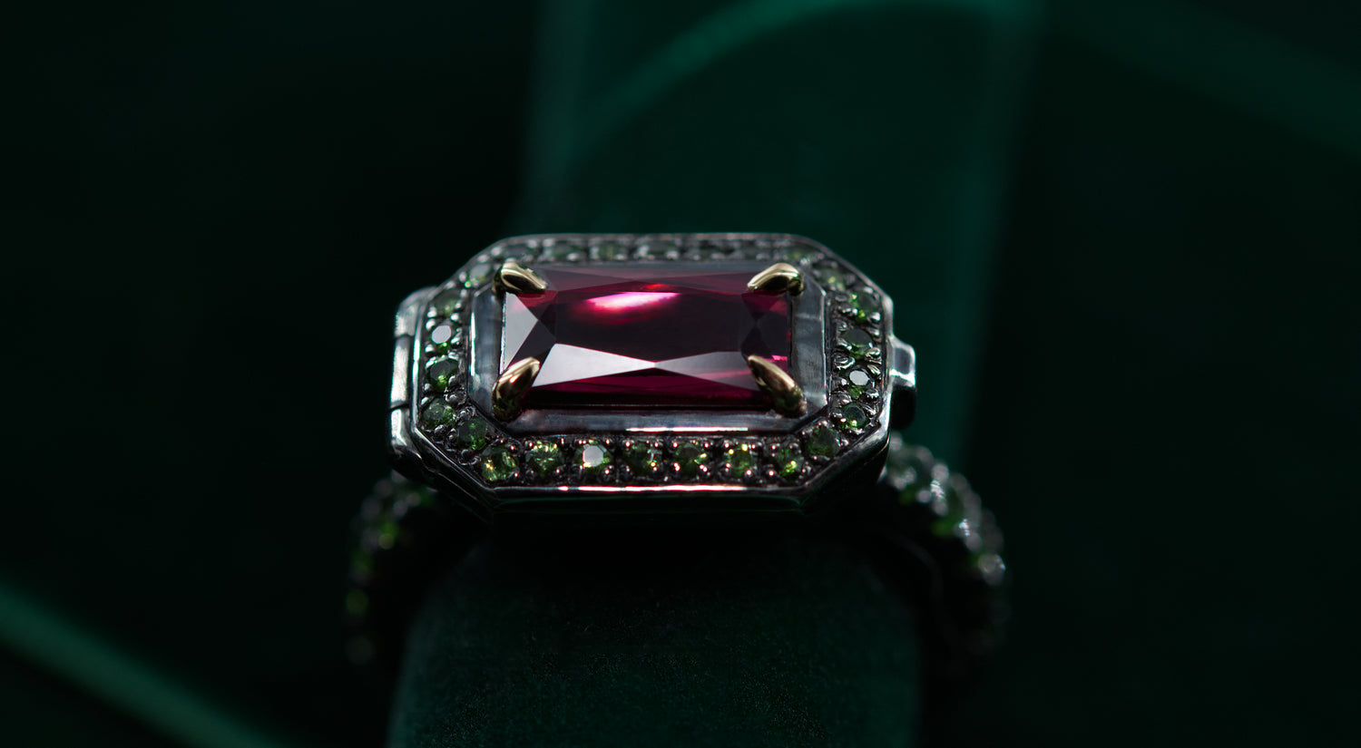 Raspberry Opening Ring by Ewa Z. Sleziona Jewellery , a piece from Hidden Secret Collection