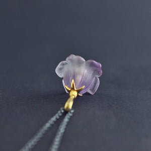 Hand craved amethyst flower pendant with diamonds in 18K gold by Ewa Z. Sleziona Jewellery