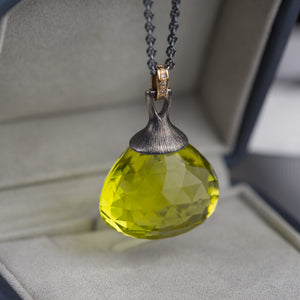Oro verde Quartz with brown diamonds necklace, crafted in 18K gold and sterling silver. Ewa Z. Sleziona Jewellery